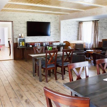 Risti Kodumajutus Appartement Lemsi Buitenkant foto