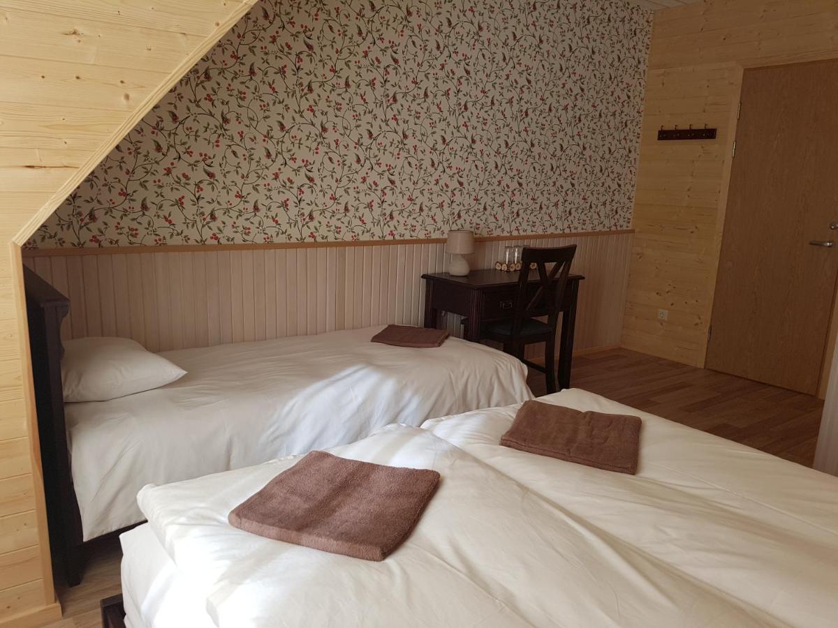 Risti Kodumajutus Appartement Lemsi Buitenkant foto